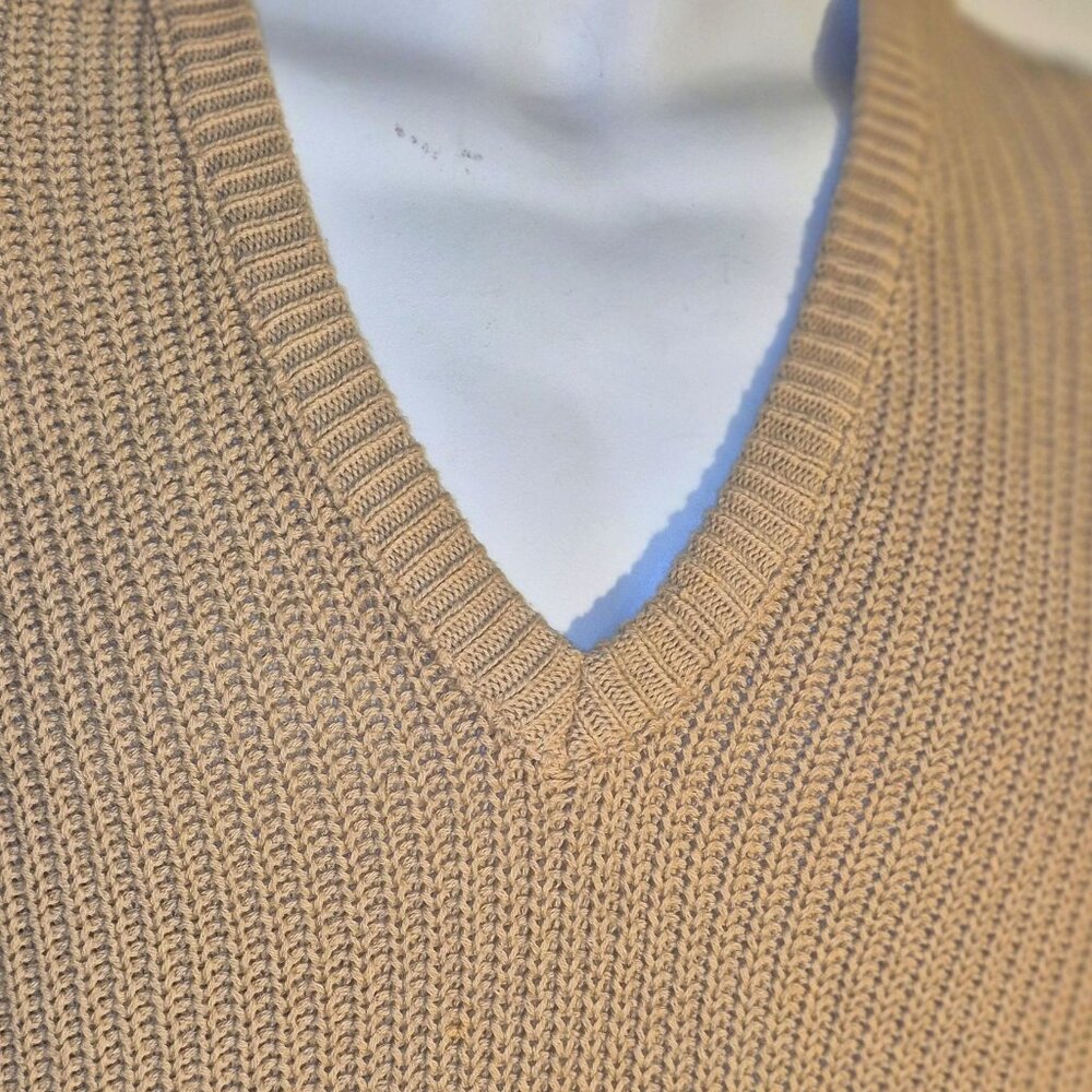 MICHAEL RICHARDS Gold Knit sweater, Large - Picture 11 of 13